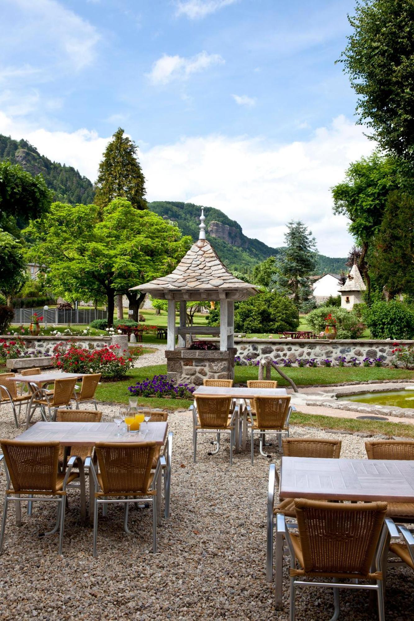 Hotel Beausejour Vic-sur-Cère Zewnętrze zdjęcie